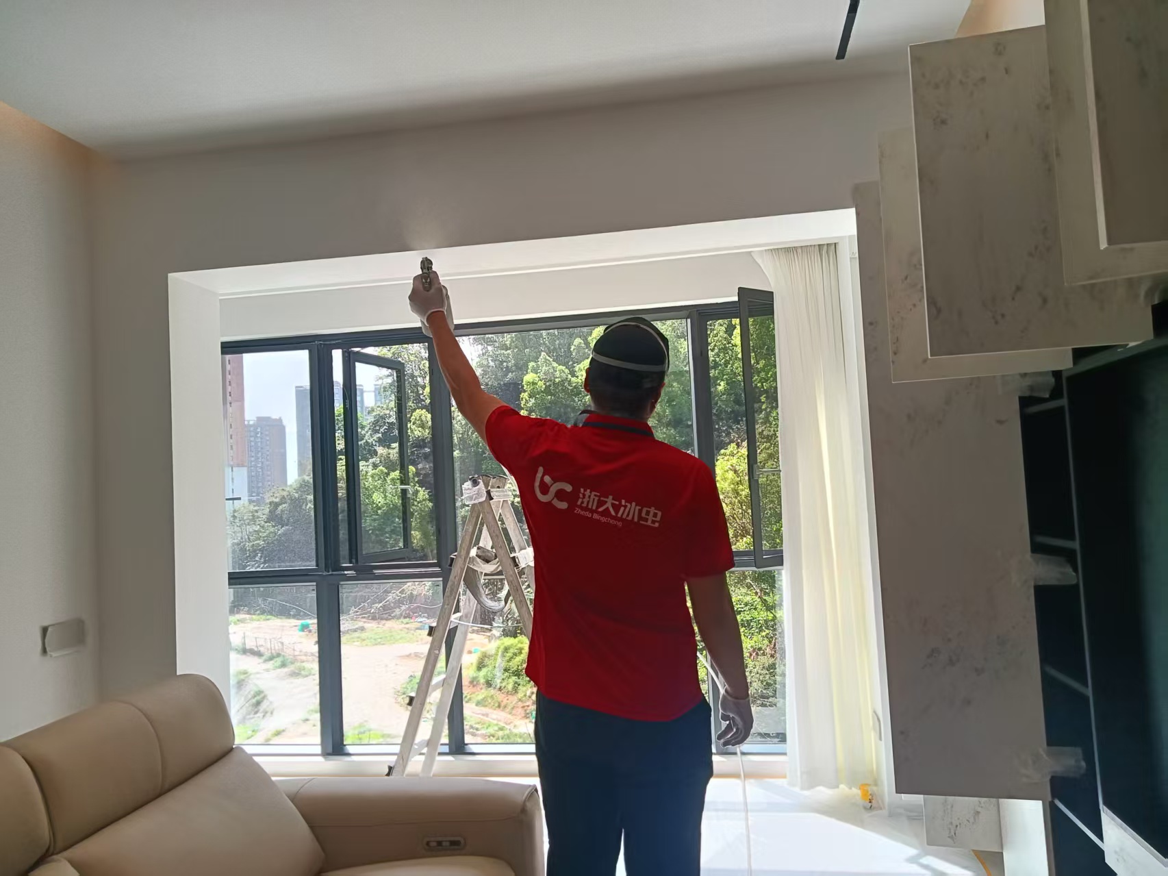 深圳冰虫除甲醛上门检